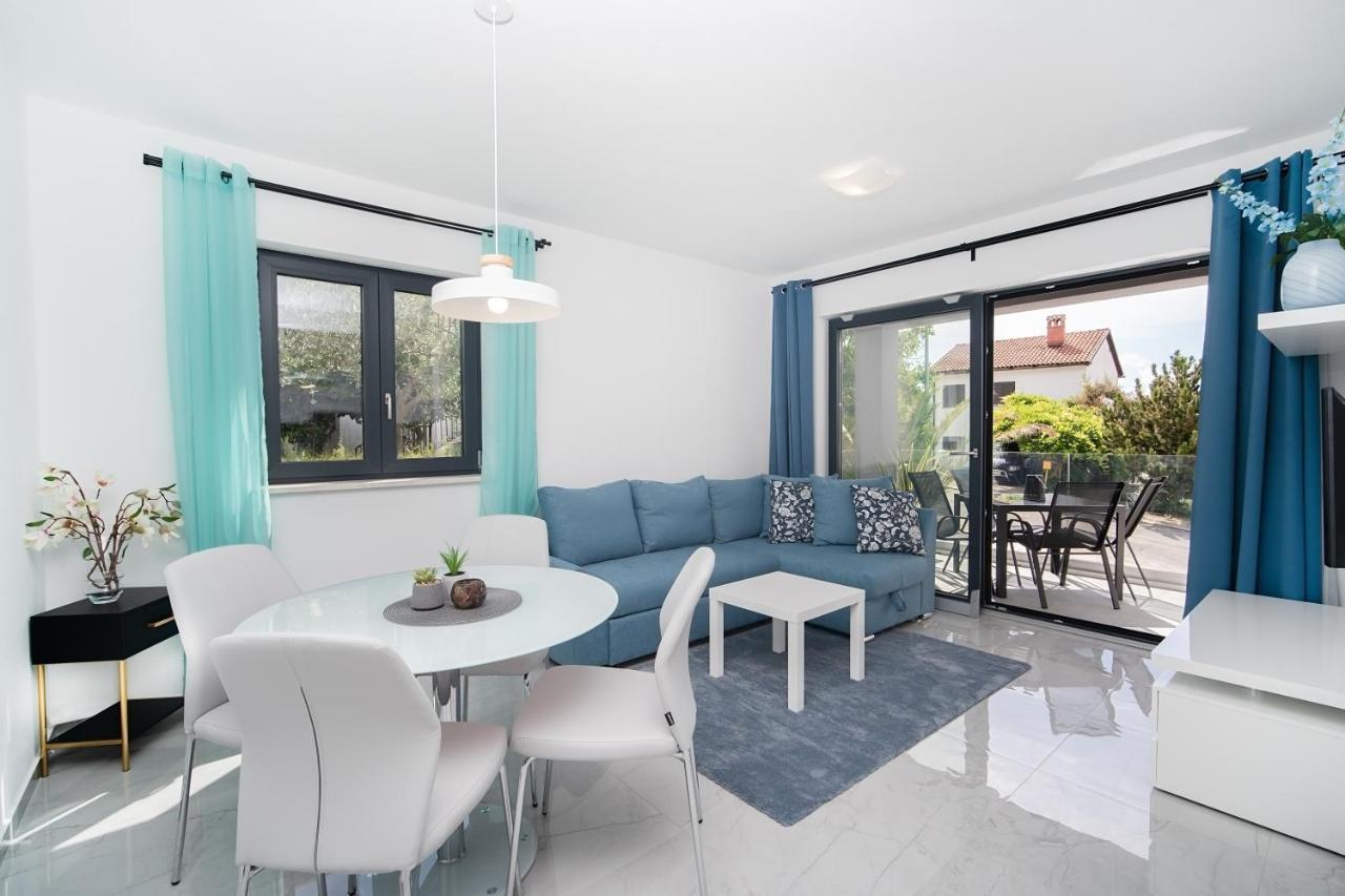 Villa Apartments Lela Rabac Luaran gambar