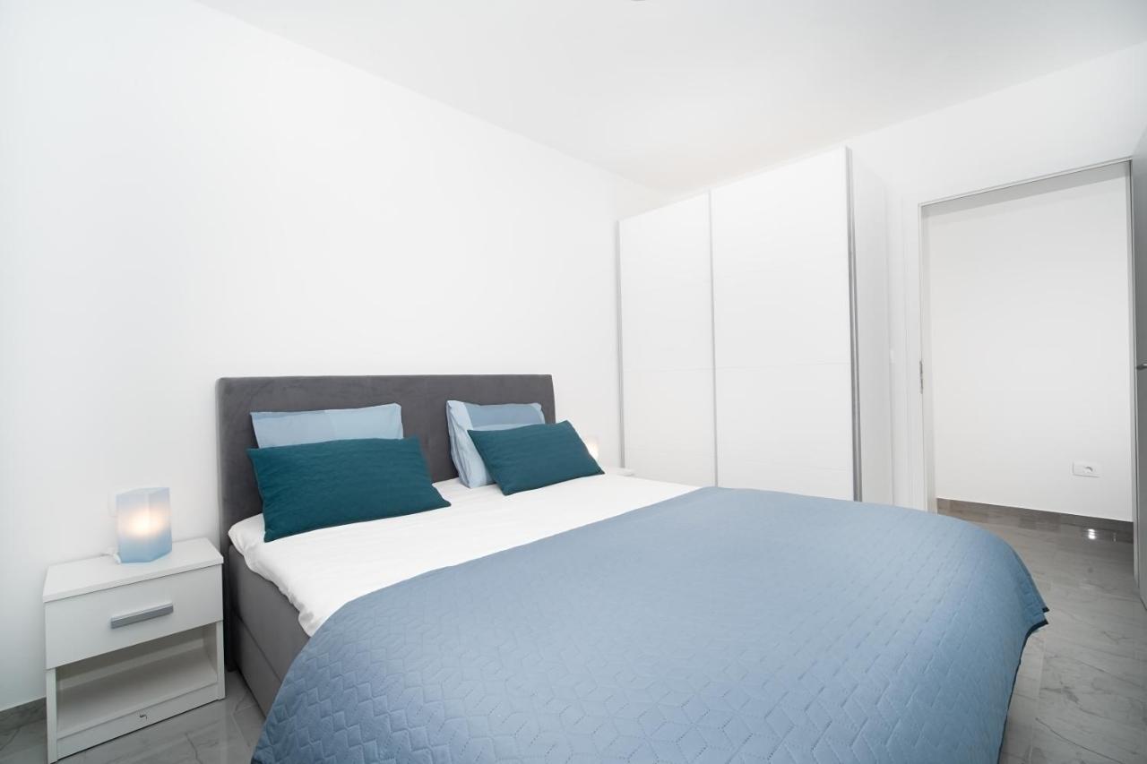 Villa Apartments Lela Rabac Luaran gambar