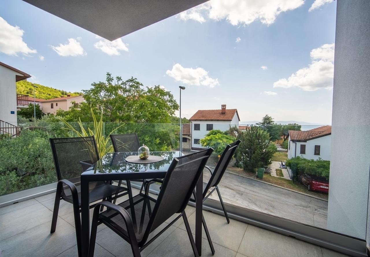 Villa Apartments Lela Rabac Luaran gambar