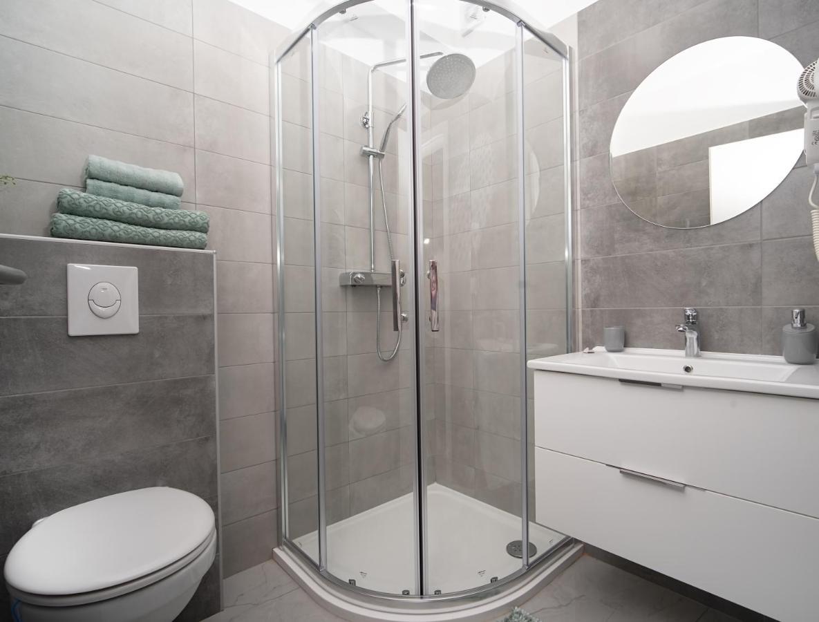 Villa Apartments Lela Rabac Luaran gambar